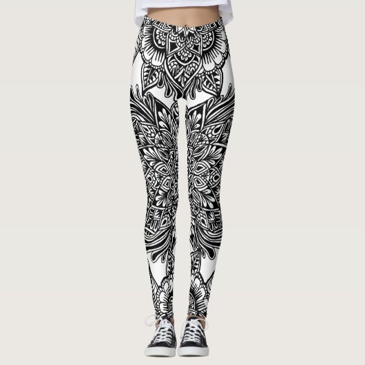 Freihändige Ganzseite B&W Leggings (Vorderseite)