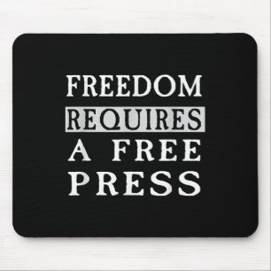 Freiheit erfordert ein freies Shirt gegen Trump T Mousepad