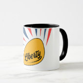 Freiheit mit Radiant Rays Design für 4. Juli Tasse (VorderseiteRechts)