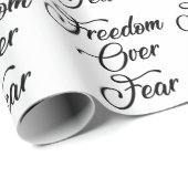 Freiheit über Angst Geschenkpapier (Rolleneckpunkt)