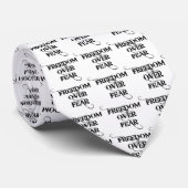 Freiheit über Angst Krawatte (Gerollt)