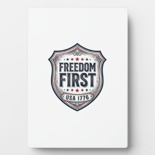 Freiheit zuerst Patriotischer Schild Vintage-Shirt Fotoplatte
