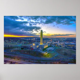 Freiheitsdenkmal bei Sunset, Kansas City, Missouri Poster