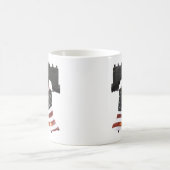 Freiheitsglocke mit amerikanischer Flagge Kaffeetasse (Mittel)