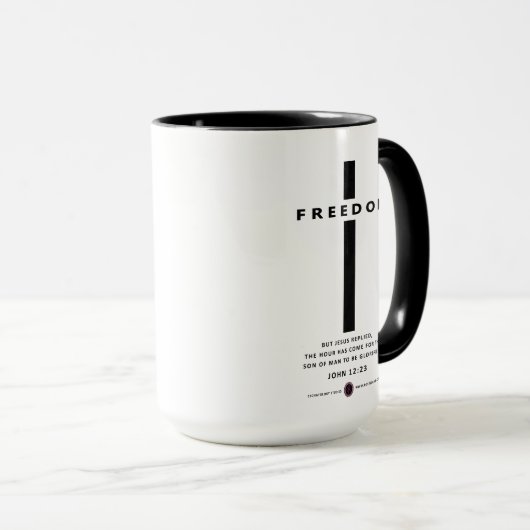 Freiheitskreuz Tasse (VorderseiteRechts)