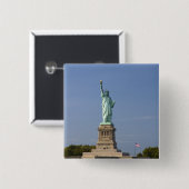 Freiheitsstatue auf Freiheits-Insel in neuem Button (Vorne & Hinten)
