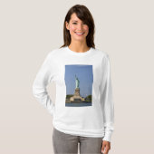 Freiheitsstatue auf Freiheits-Insel in neuem T-Shirt (Vorne ganz)