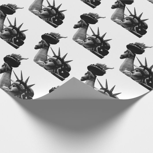 Freiheitsstatue Black & White Geschenkpapier (Ecke)
