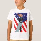 Freiheitsstatue mit amerikanischer Flagge T-Shirt (Vorderseite)