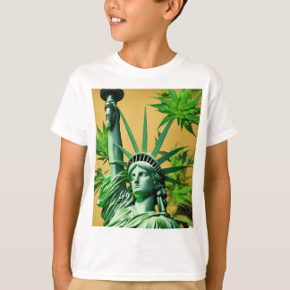 Freiheitsstatue mit Drehung - Cannabis Leaf Ani T-Shirt