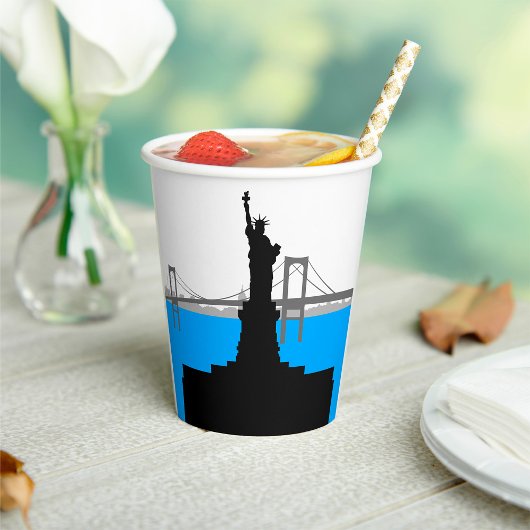 Freiheitsstatue Silhouette New York Skyline Pappbecher