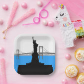 Freiheitsstatue Silhouette New York Skyline Pappteller (Party)