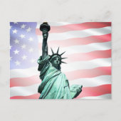 Freiheitsstatue und amerikanische Flagge Postkarte (Vorderseite)