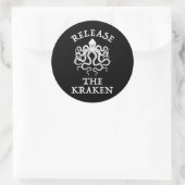 Freisetzung des Kraken Runder Aufkleber (Tasche)