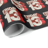 Freitag, den 13. | gestapelte 3D-Logos Geschenkpapier (Rolleneckpunkt)