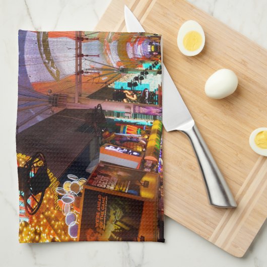 Fremont Street Experience Handtuch (Viertel Falte)