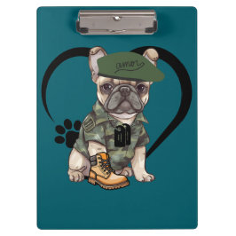 French Bulldog Puppy in Camouflage Outfit & Green Klemmbrett