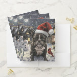 French Bulldog Winter Wonderland Christmas Joy Bewerbungsmappe<br><div class="desc">Dieses festliche Design spiegelt den fröhlichen Geist der Urlaubssaison wider und besticht durch ein hübsches Jungtier mit einer Weihnachtsmannmütze. Der Hund ist eingebettet in ein winterliches Wunderland, mit einem Schneemann, einem dekorierten Weihnachtsbaum und wunderschön verpackten Geschenken. Schneeflocken fallen sanft ab und geben der Szene eine magische Touch, während die lebhaften...</div>