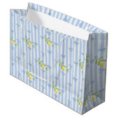 French Country Lemon – Blue Stripe Bow Pattern Große Geschenktüte (Vorderseite Schrägansicht)