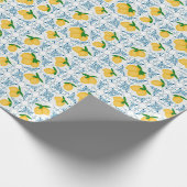 French Country Lemon Blue Tile Pattern Geschenkpapier (Ecke)