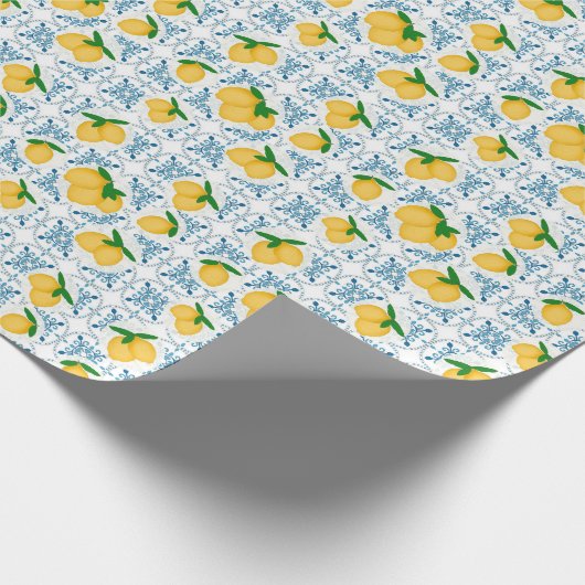 French Country Lemon Blue Tile Pattern Geschenkpapier (Ecke)