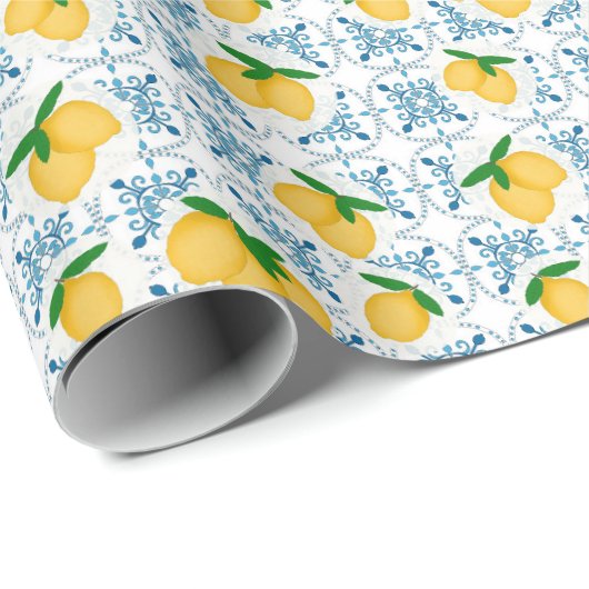 French Country Lemon Blue Tile Pattern Geschenkpapier (Rolleneckpunkt)