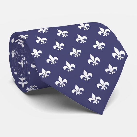 French Fleur de Lis Pattern White on Navy Blue Krawatte (Gerollt)