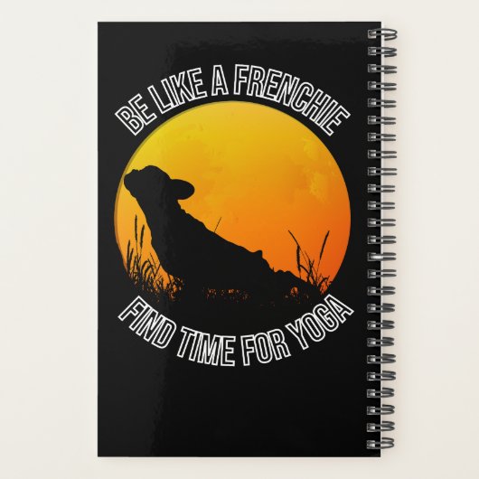 Frenchi-Yoga bei Sonnenuntergang, schwarze Abdecku Planer (Rückseite)