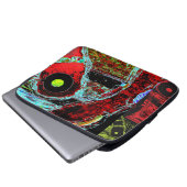 Frequency Serpent – Abstract Energy Wrapped Canvas Laptopschutzhülle (Vorne Knopf)