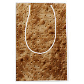 Fresh Baked Matzah Makro-Textur Fotografie Mittlere Geschenktüte (Vorderseite)