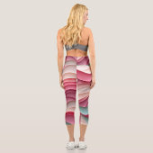 Fresh Candy Colored Waves Capri Leggings (Rückseite)