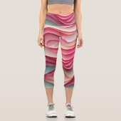 Fresh Candy Colored Waves Capri Leggings (Vorderseite)