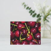 Fresh Juicy Cherries with Water Drops Postkarte (Stehend Vorderseite)