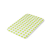 Fresh Lime green Polka dots Simple Pattern Badematte (Schrägansicht)
