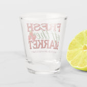 Fresh Off Market - Personalisiert Modernes Bridal Schnapsglas (Rückseite)