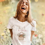 Fresh off of Market Name Brautparty T-Shirt<br><div class="desc">Frisch aus dem Brautparty Marktname. Die Worte Fresh off The sind in einem eleganten Set-Skript. Die Erholung des Textes können Sie leicht personalisieren. Feiern Sie die zukünftige Braut mit dieser bezaubernden Bauer-Markt-inspiriert Brautdusche-Einladung. Dieses elegante Design verbindet rustikalen Charme mit feminininer Eleganz und bietet eine sanfte und romantische Aquarellillustrierung eines Korbkorbs...</div>