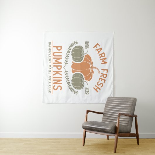 Fresh Pumpkins | Hand Pickup Wandteppich (Beispiel (Horizontal))