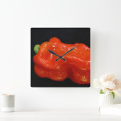 Fresh Red Bell Pepper Quadratische Wanduhr (Zuhause)