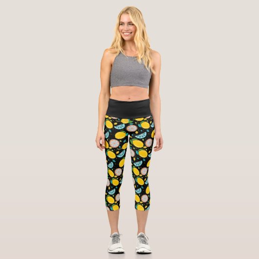 Fresh Slices Citron Lemon Muster Capri Leggings (Vorderseite)