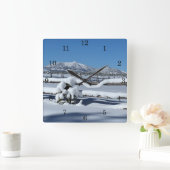 Fresh Snow Scene Northern Arizona mit Zahlen Quadratische Wanduhr (Zuhause)