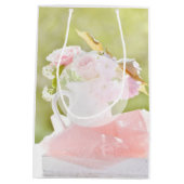 Fresh Spring Blume Bouquet Wedding Mittlere Geschenktüte (Rückseite)