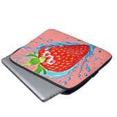 Fresh Strawberry Burst Laptopschutzhülle (Vorne Knopf)