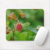 Fresh Wild Strawberry Growing Nah-up Foto Name Mousepad (Mit Mouse)