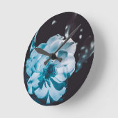 Fresh Zen White Rose Runde Wanduhr (Winkel)