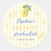Freshly Graduated Lemon Blue Bow Graduation Runder Aufkleber (Vorderseite)