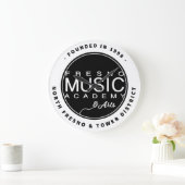 Fresno Music Academy & Arts Wall Clock Große Wanduhr (Zuhause)