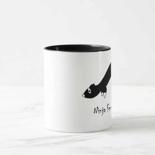 Frettchen Ninja Tasse (Zentrum)