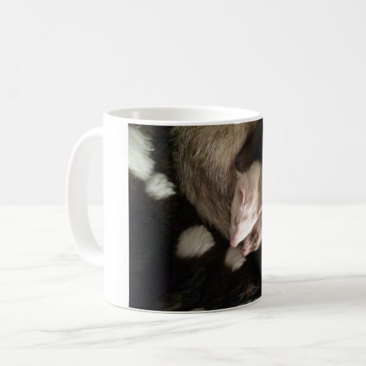 Frettchenumarmungs-Tasse Kaffeetasse (Vorderseite Links)