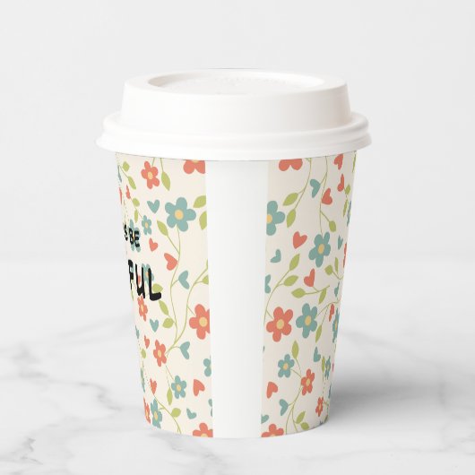 Freuen Sie sich auf eine individuelle Inspirations Pappbecher (Links)