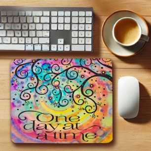 Freuen Sie sich auf Spaß an einem Tag zu einer Zei Mousepad